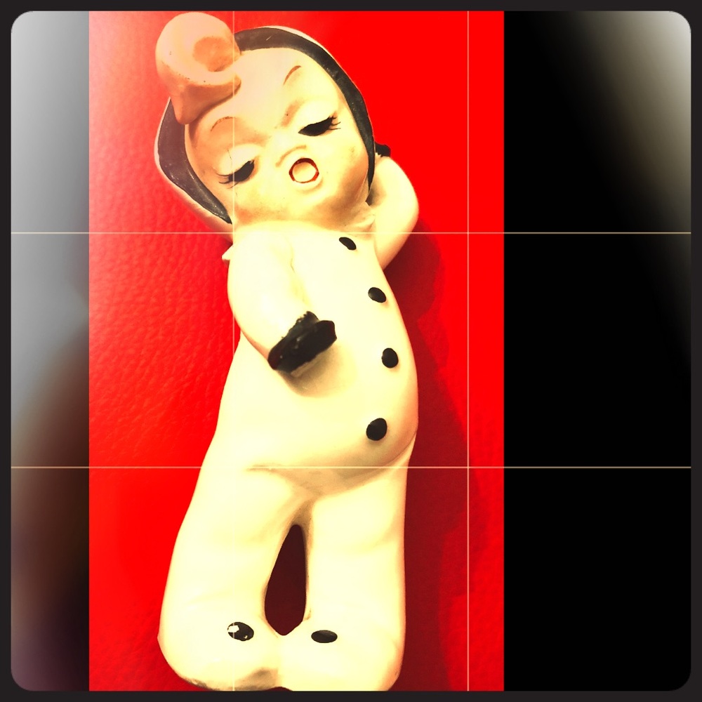 ⭐️💲SOLD💲⭐️ Vintage Kewpie Christmas caroler porcelain pinup figurine JAPAN 🤩♥️ - Picture 1 of 9
